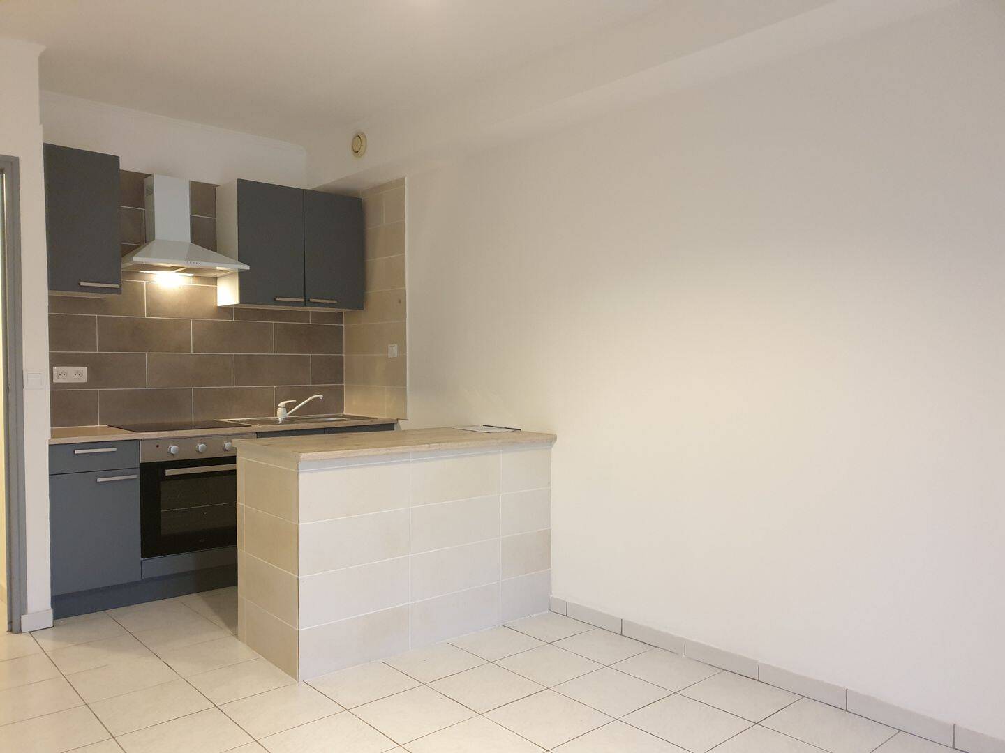 Appartement 1 pièce 23 m² · à Dammarie-les-Lys · 23,4 m² · 550 €