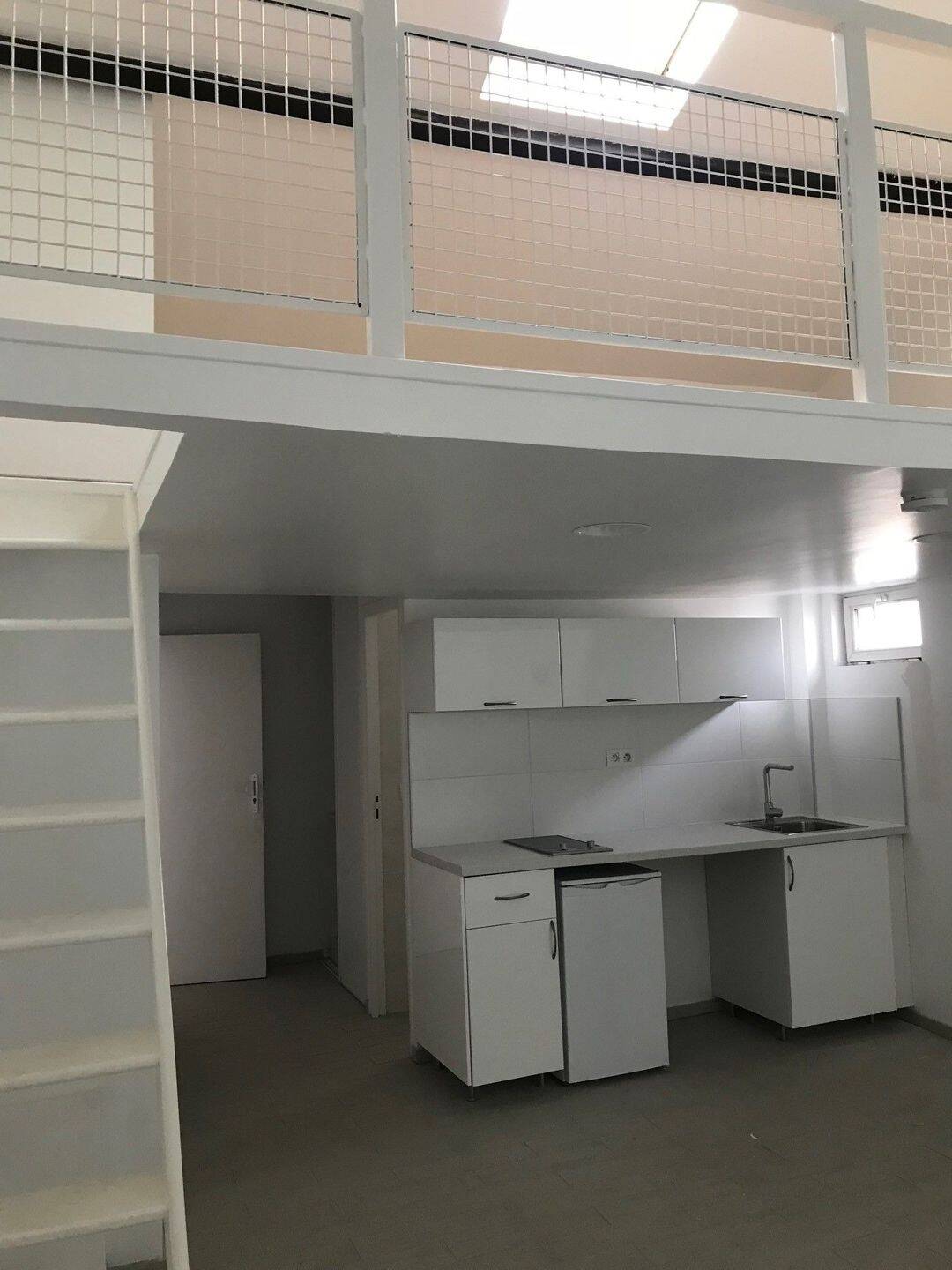 Appartement 1 pièce 25 m² · à Romainville · 24,8 m² · 660 €