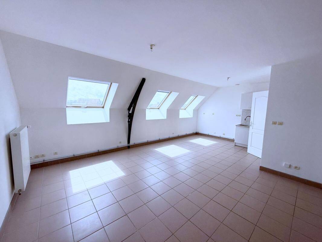 Appartement 4 pièces 85 m² · à Danizy · 84,5 m² · 545 €