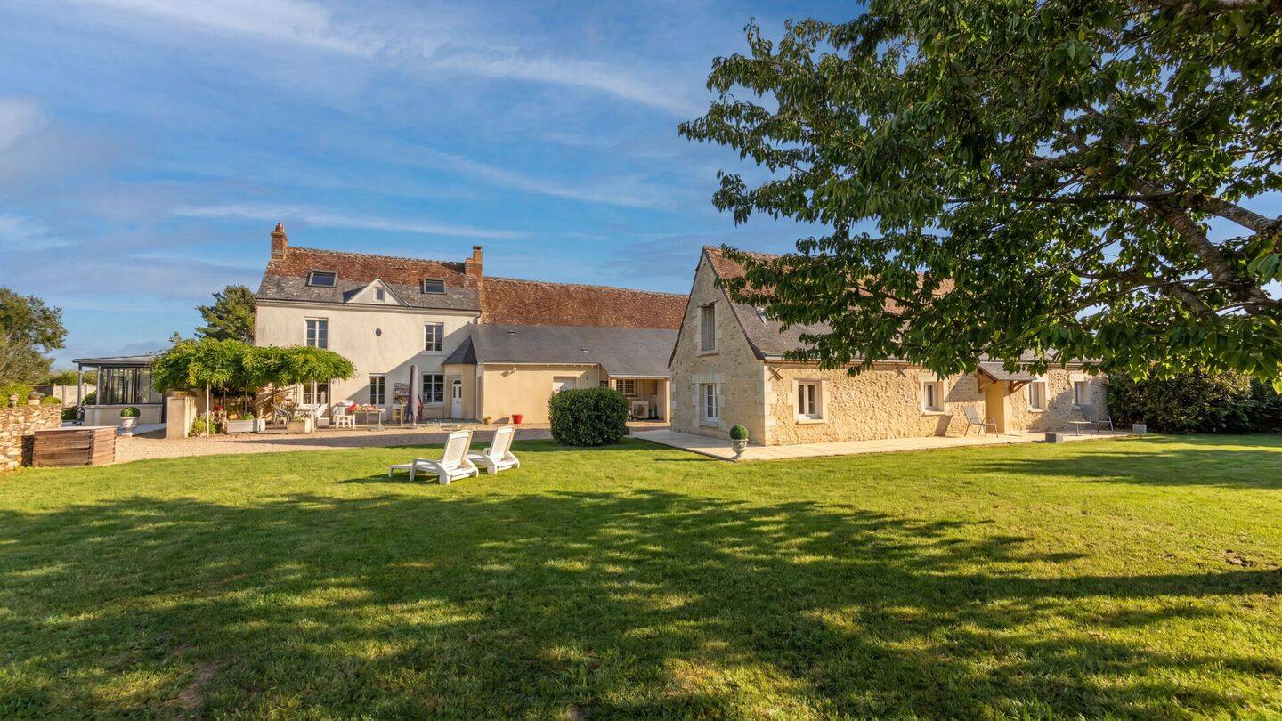 Maison 7 pièces 220 m² · à Azay-sur-Cher · 220 m² · 680 000 €