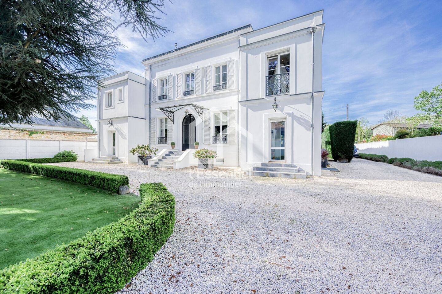 Maison 10 pièces 300 m² · à Maisons-Laffitte · 300 m² · 3 400 000 €