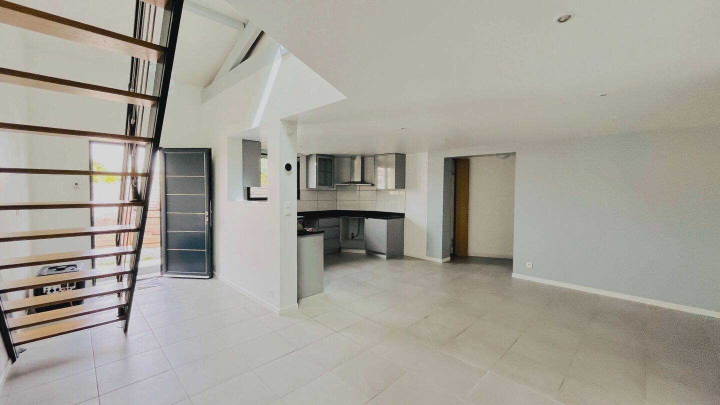 Maison 4 pièces 103 m² · à Cadaujac · 102,6 m² · 1 285 €/mois