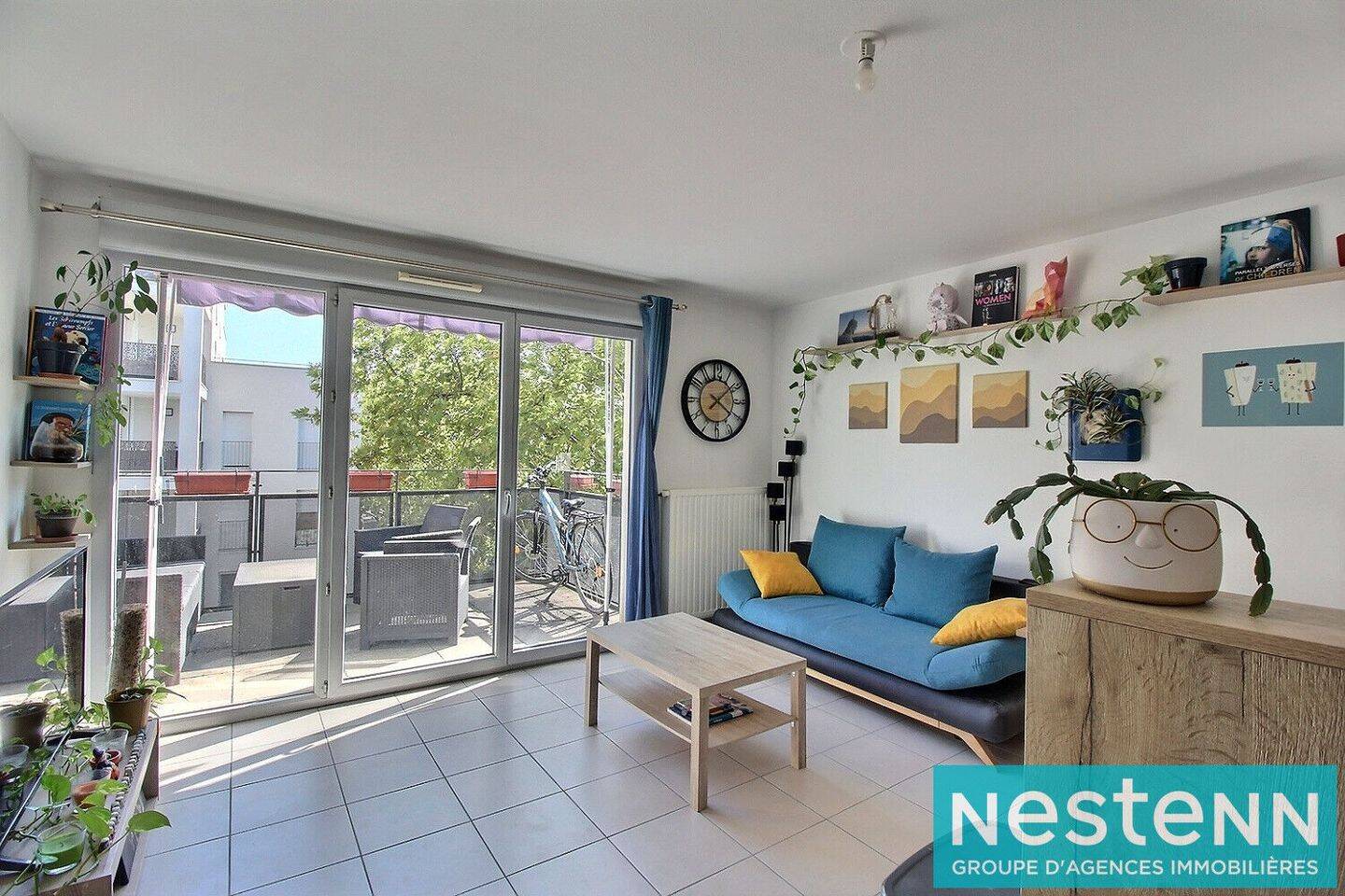 Appartement 2 pièces 44 m² · à Vaulx-en-Velin · 44 m² · 900 €