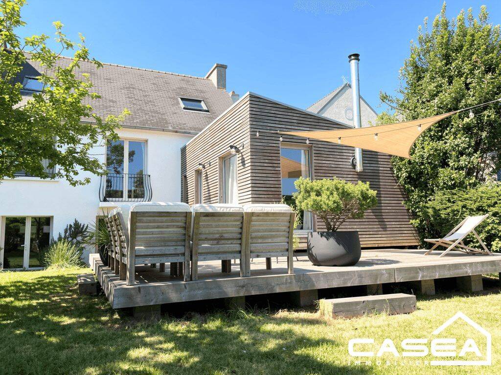 Maison 8 pièces 170 m² · à Plonéour-Lanvern · 170 m² · 440 000 €