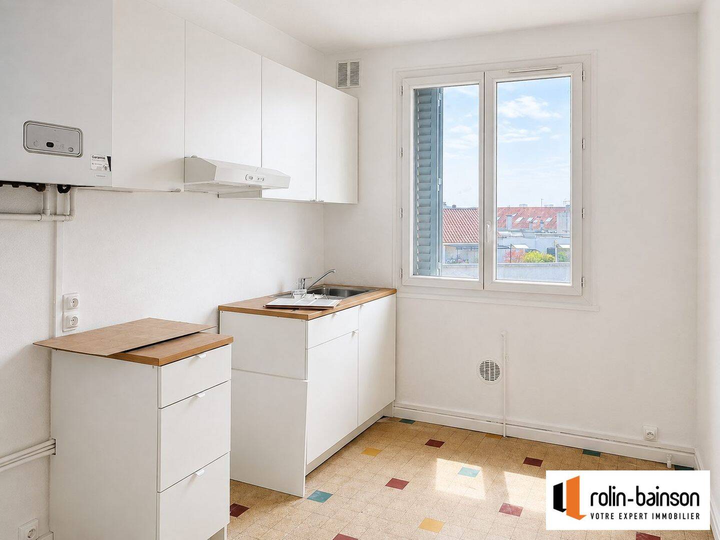 Appartement 3 pièces 72 m² · à Lyon 7ème Arrondissement · 72 m² · 990 €