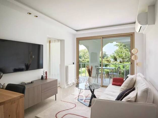 Appartement à vendre 498 000 € 2 pièces 1 chambre 40,5 m² RDC/7 Californie Cannes 06400