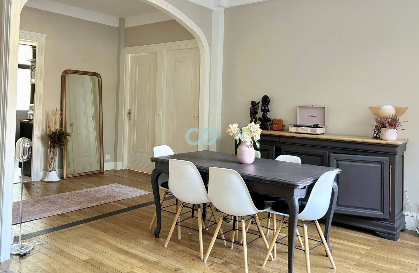 Appartement 5 pièces 87 m² · à Lille · 87,4 m² · 1 370 €/mois