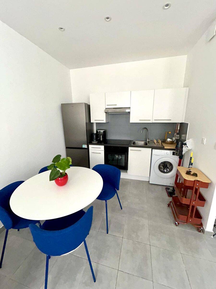 Appartement 2 pièces 35 m² · à Marseille 1er Arrondissement · 35 m² · 800 €