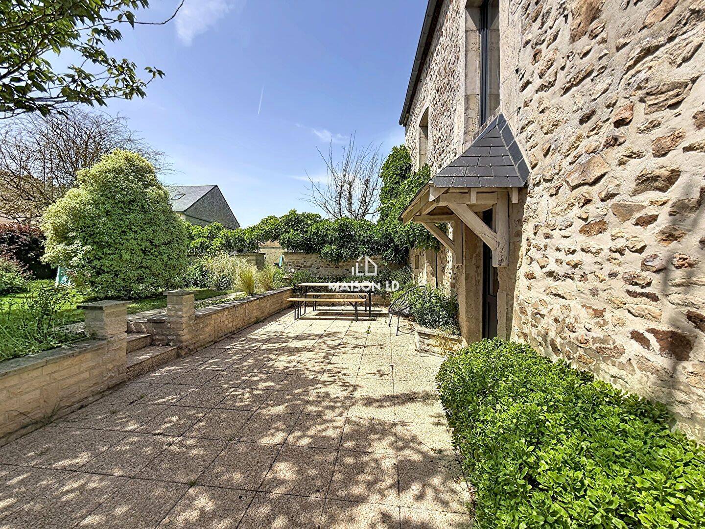 Maison 7 pièces 135 m² · à Bretteville-sur-Laize · 135 m² · 274 900 €