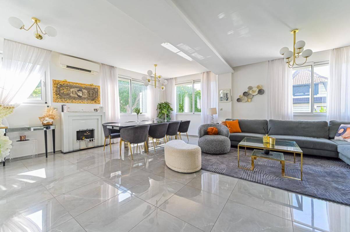 Maison 5 pièces 130 m² · à Bonneuil-sur-Marne · 130 m² · 665 000 €