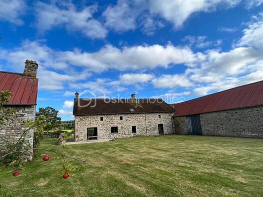 Maison à vendre 890 000 € 7 pièces 4 chambres 230 m² 370 000 m² de terrain Fontenai-les-Louvets 61420