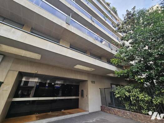 Appartement à vendre 162 500 € 1 pièce 13,2 m² 2ème étage Porte Dauphine Paris 16ème arrondissement 75016