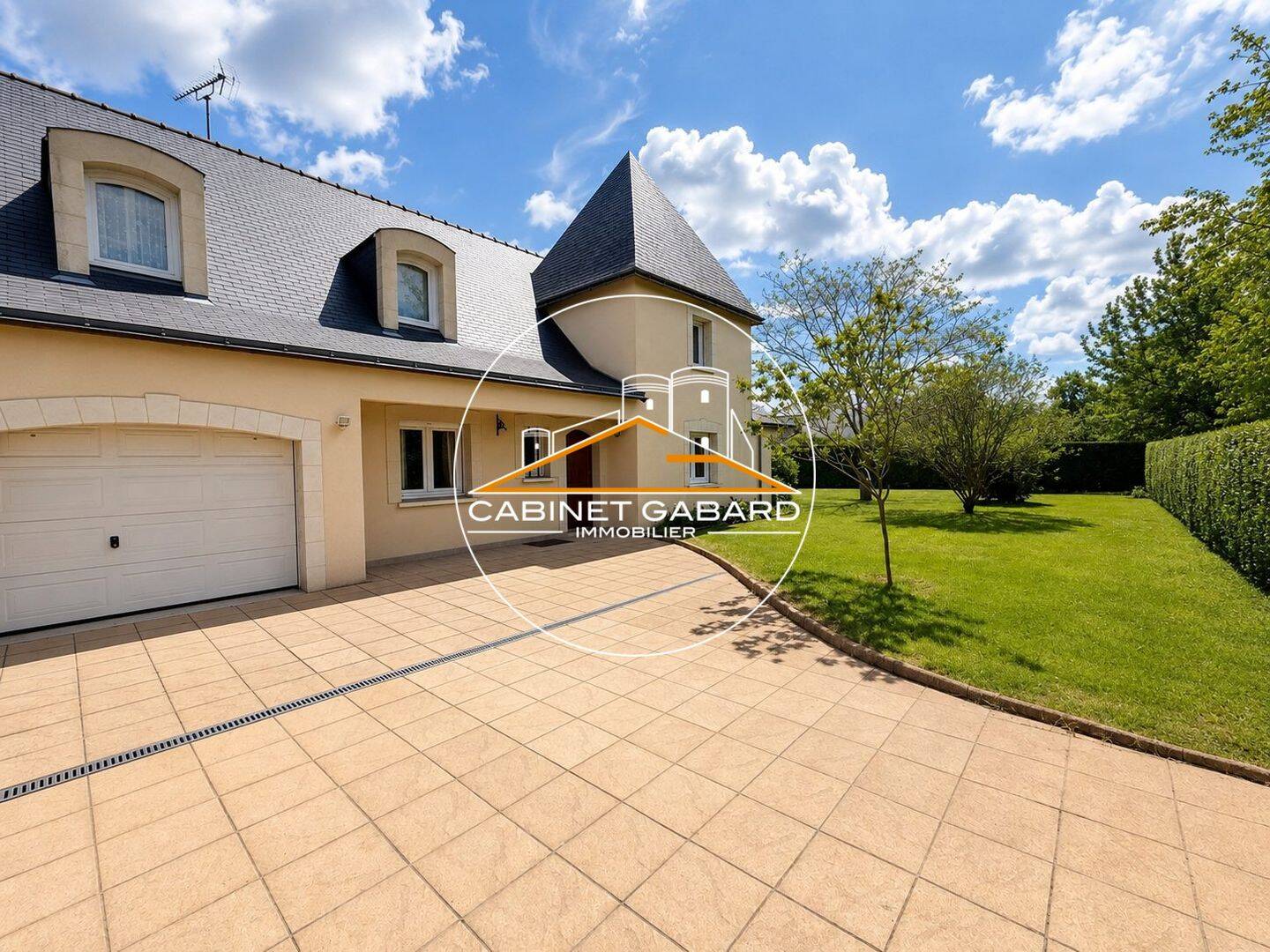 Maison 7 pièces 156 m² · à Angers · 156 m² · 524 900 €