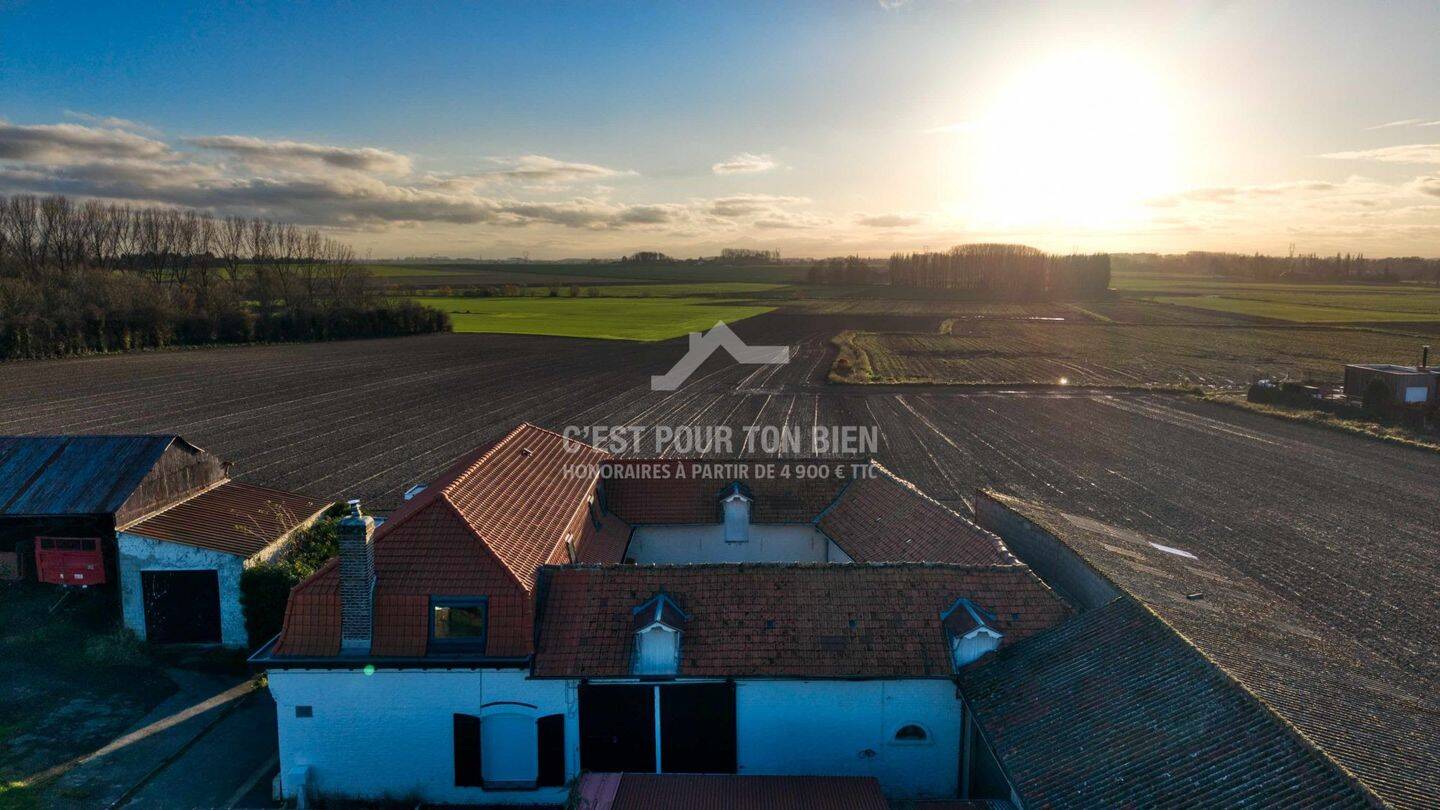 Maison 7 pièces 196 m² · à Ennetières-en-Weppes · 196 m² · 499 900 €
