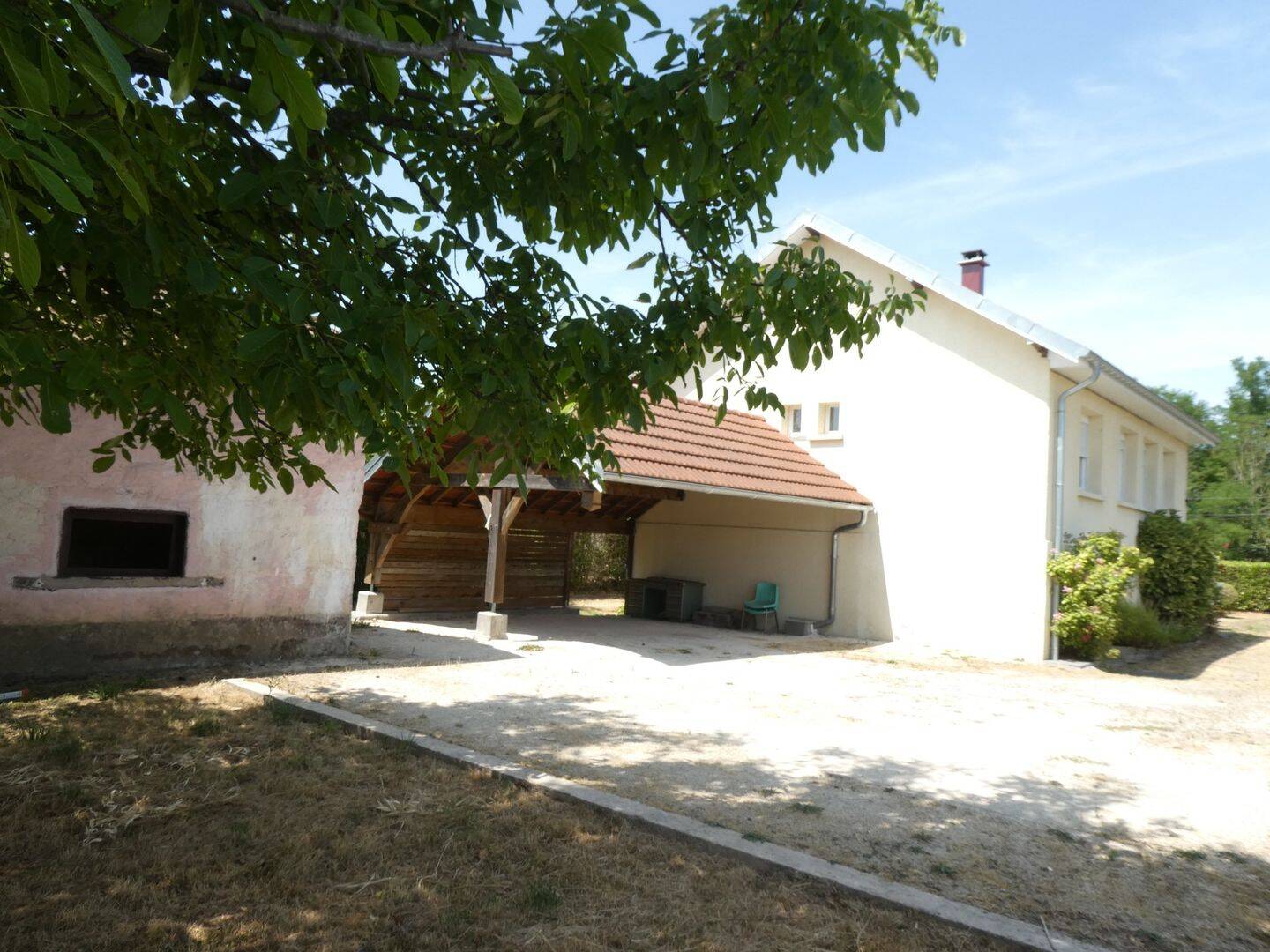 Maison 5 pièces 100 m² · à Fougerolles-Saint-Valbert · 100 m² · 168 000 €