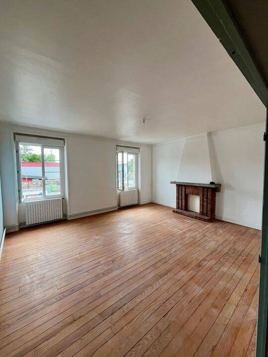 Appartement 4 pièces 112 m² · à Domfront en Poiraie · 112 m² · 701 €