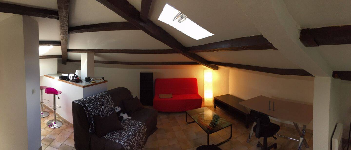 Appartement 2 pièces 33 m² · à Aix-en-Provence · 33 m² · 660 €