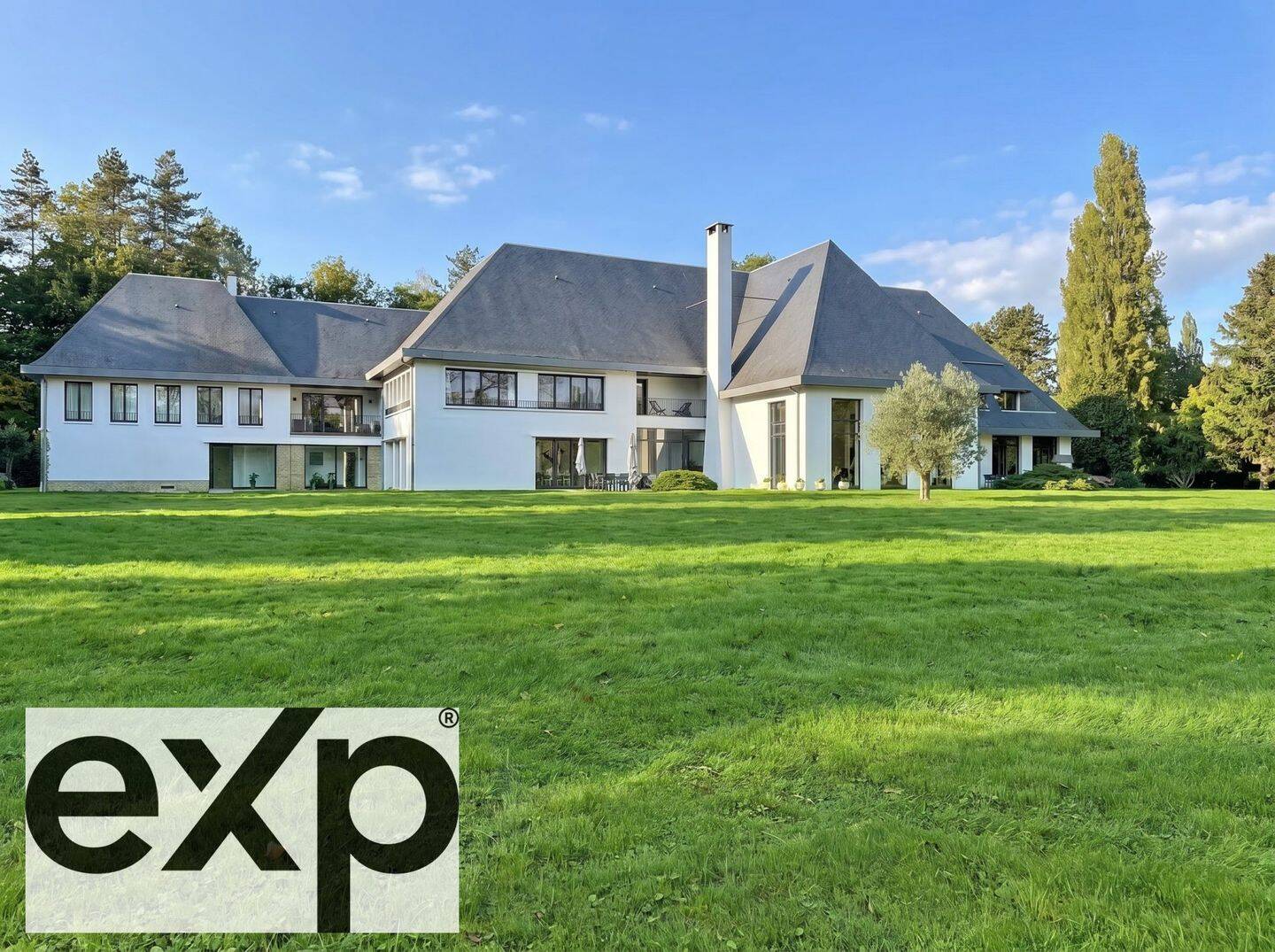 Maison 18 pièces 32 m² · à Pacy-sur-Eure · 32,1 m² · 3 400 000 €