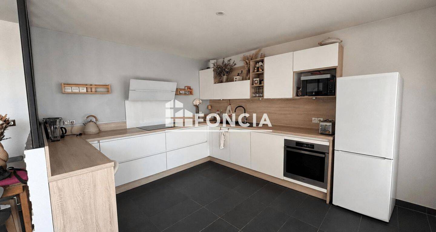 Appartement 3 pièces 69 m² · à Lyon 9ème Arrondissement · 68,7 m² · 1 250 €