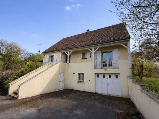 Maison à vendre 229 000 € 4 pièces 3 chambres 85 m² 1 160 m² de terrain Essômes-sur-Marne 02400