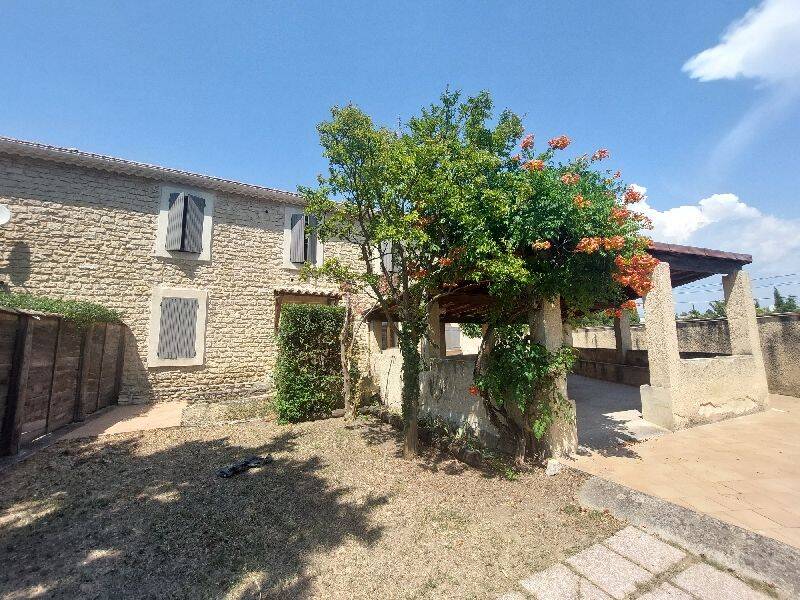 Appartement 1 pièce 28 m² · à Carpentras · 28 m² · 530 €
