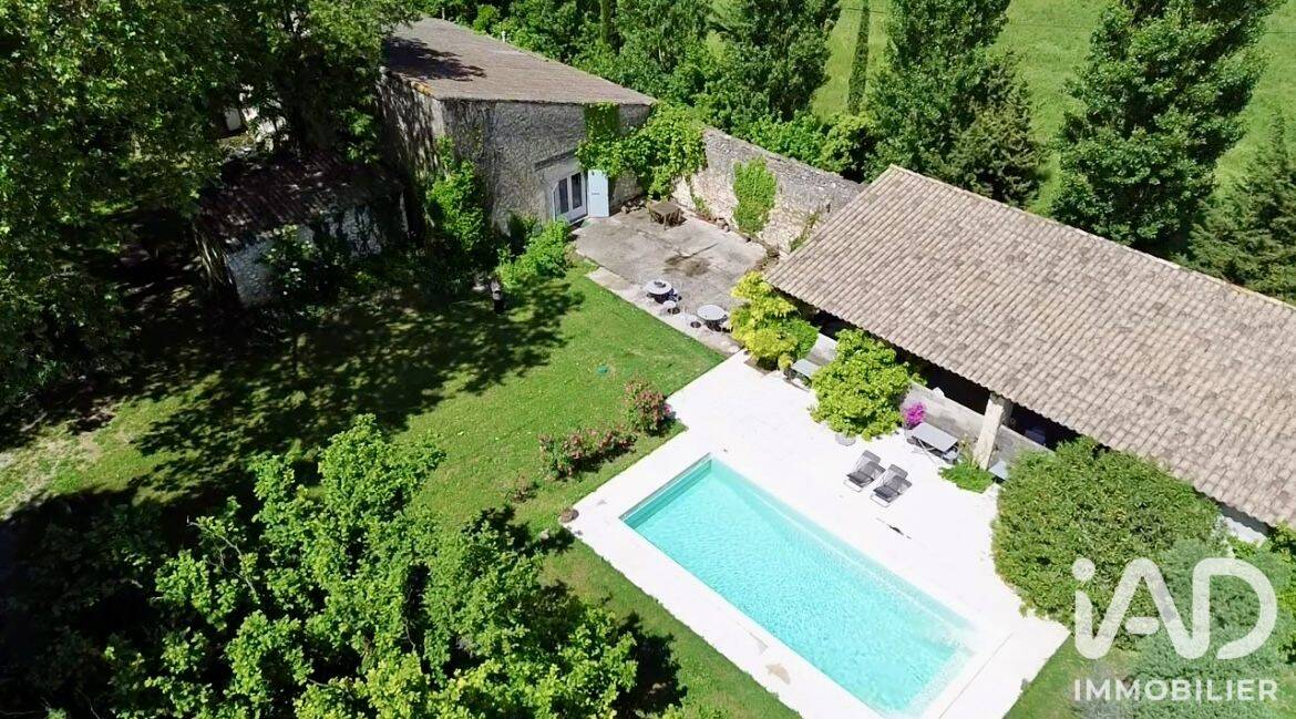 Maison 10 pièces 300 m² · à Orgon · 300 m² · 715 000 €