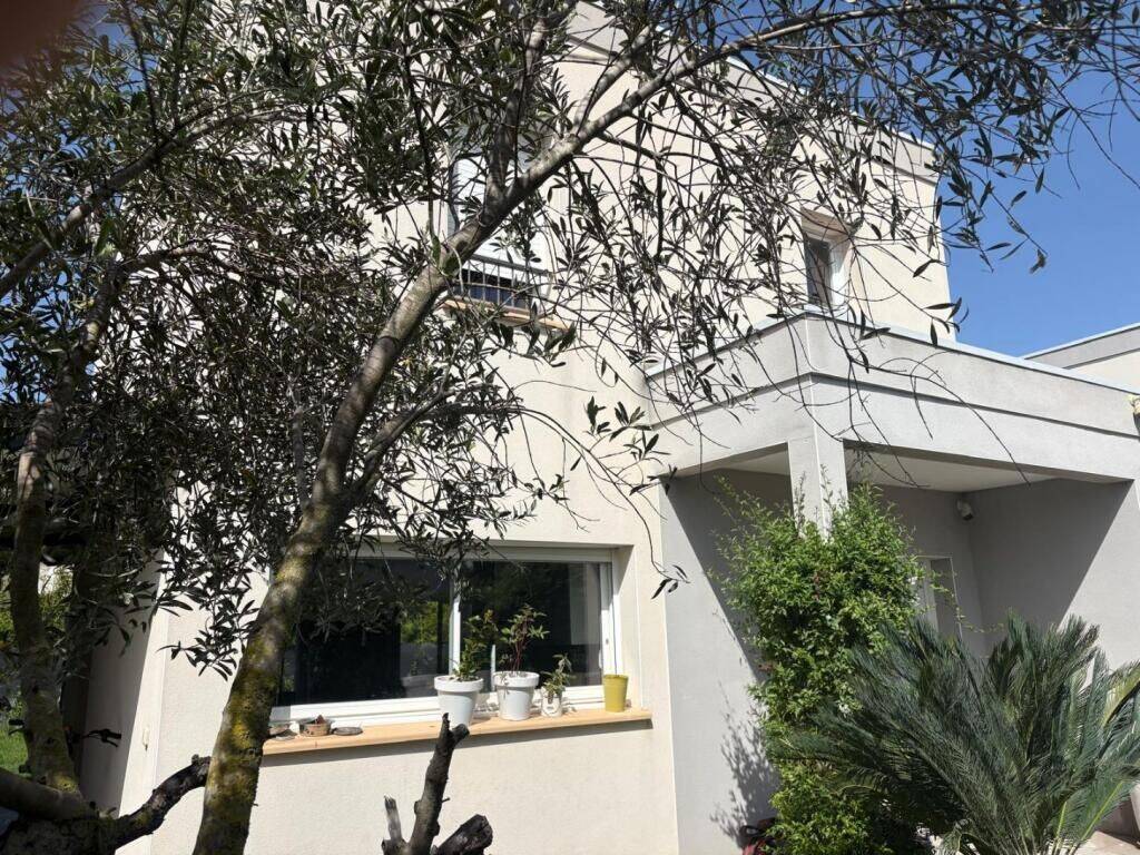 Maison 5 pièces 105 m² · à Béziers · 105,4 m² · 390 000 €