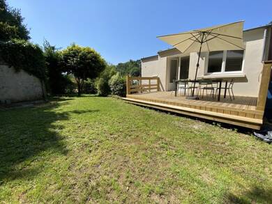 Appartement à louer 380 € 4 pièces 3 chambres 72,6 m² Sous le toit, Étage 2/2 Saint Pierre Brest 29200