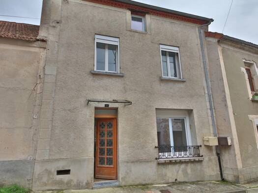 Maison de ville à vendre 129 000 € 4 pièces 3 chambres 87 m² 52 m² de terrain Condé-en-Brie 02330