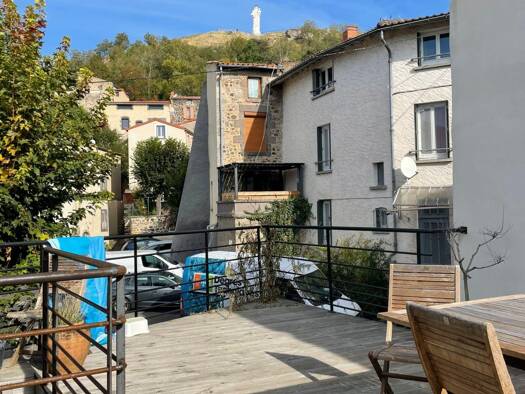 Maison à vendre 213 000 € 4 pièces 3 chambres 120 m² 25 m² de terrain Veyre-Monton 63960