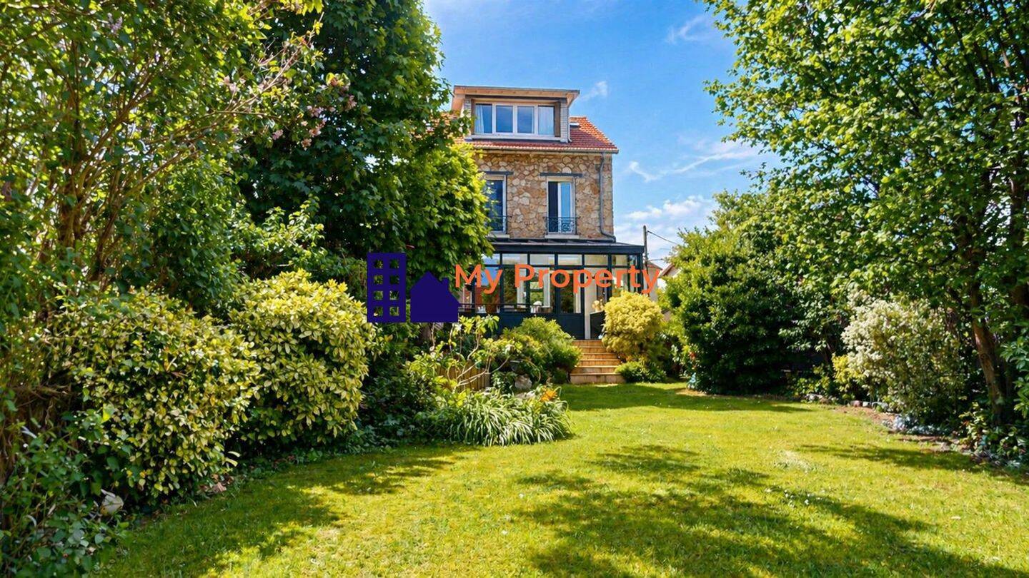 Maison 7 pièces 142 m² · à Houilles · 142 m² · 779 000 €