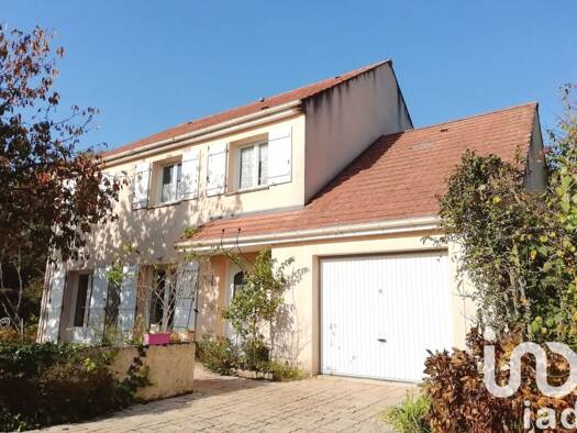 Maison à vendre 490 000 € 8 pièces 6 chambres 166 m² 654 m² de terrain Les Hauldres Est Moissy-Cramayel 77550