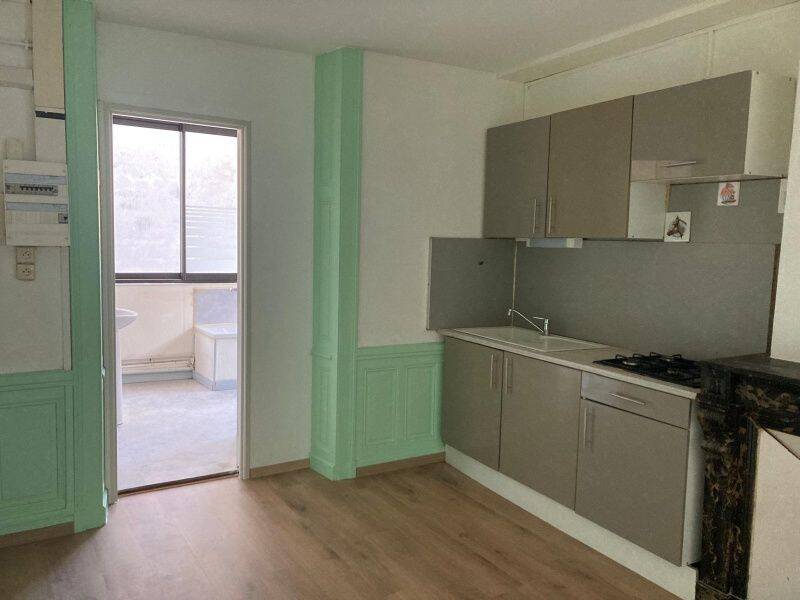 Appartement 1 pièce 32 m² · à Moirans-en-Montagne · 31,5 m² · 400 €
