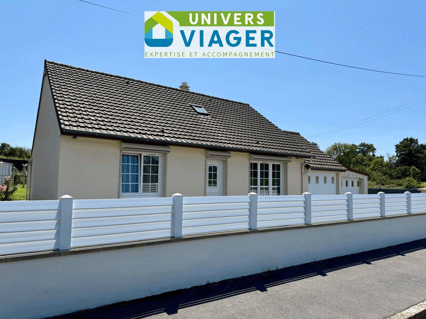 Maison 5 pièces 110 m² · à Le Molay-Littry · 110 m² · 57 000 €