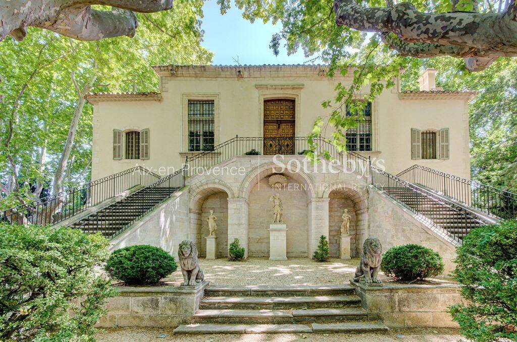 Maison 10 pièces 400 m² · à Aix-en-Provence · 400 m² · 2 995 000 €