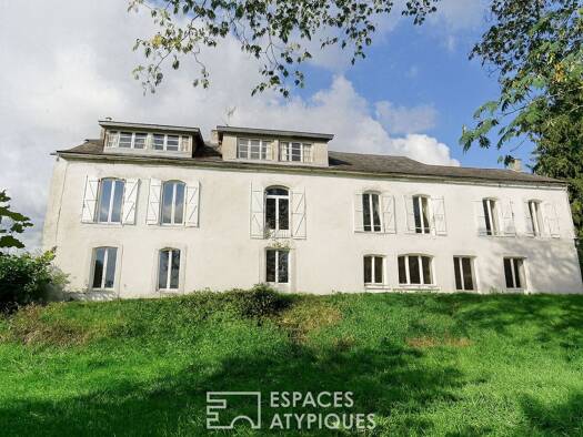 Maison à vendre 520 000 € 10 pièces 5 chambres 460 m² 15 000 m² de terrain Monge-Saux Lourdes 65100