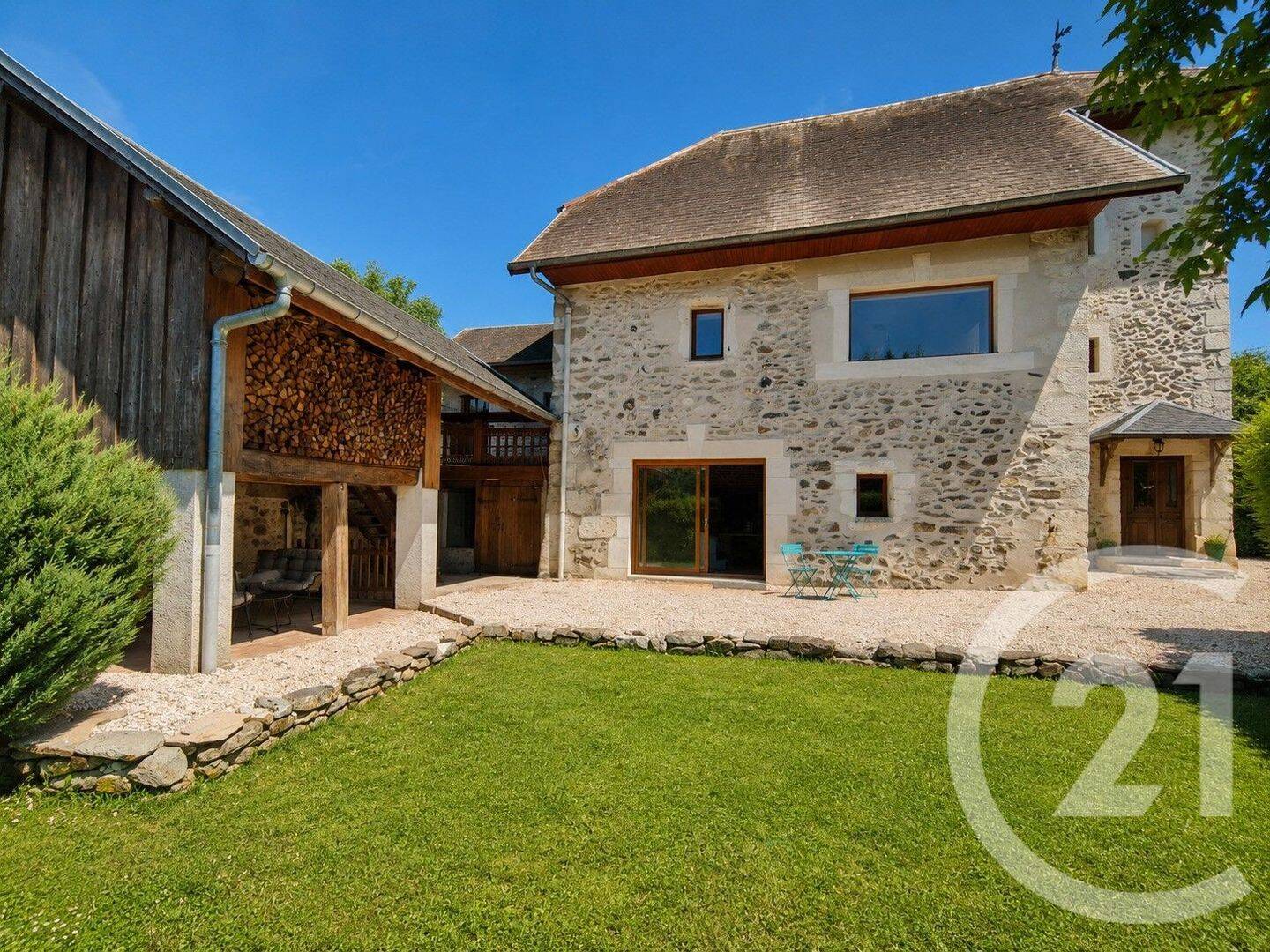 Maison 10 pièces 227 m² · à Grésy-sur-Aix · 227,4 m² · 659 000 €