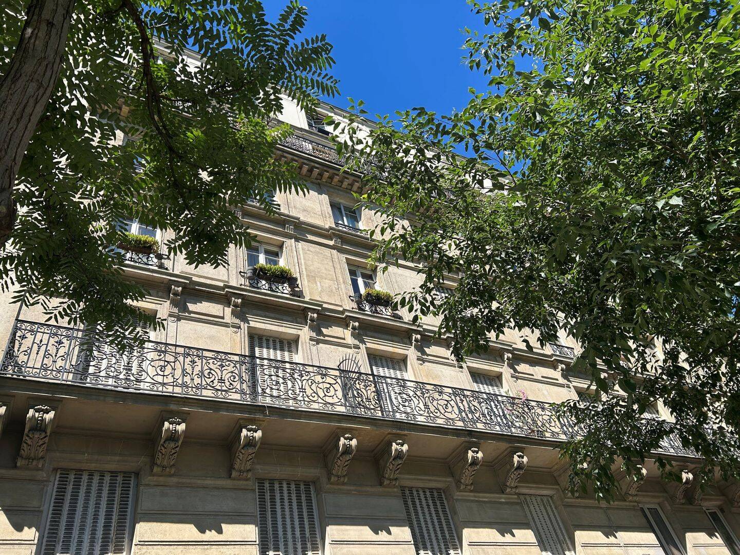Appartement 2 pièces 32 m² · à Paris 11ème Arrondissement · 32 m² · 390 000 €
