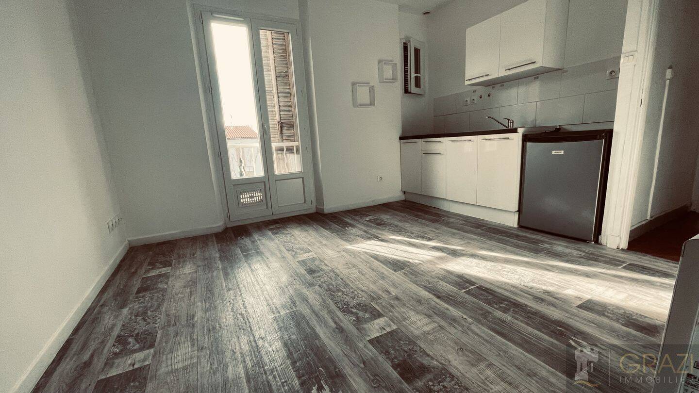 Appartement 1 pièce 16 m² · à Toulon · 16 m² · 485 €