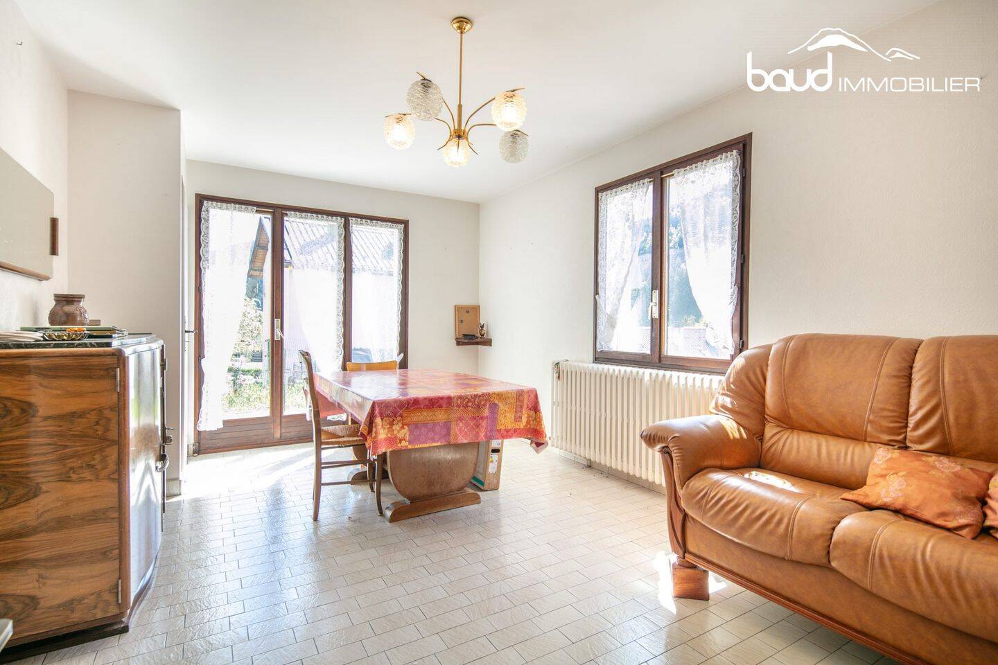 Maison 5 pièces 131 m² · à Villard-de-Lans · 130,7 m² · 349 000 €