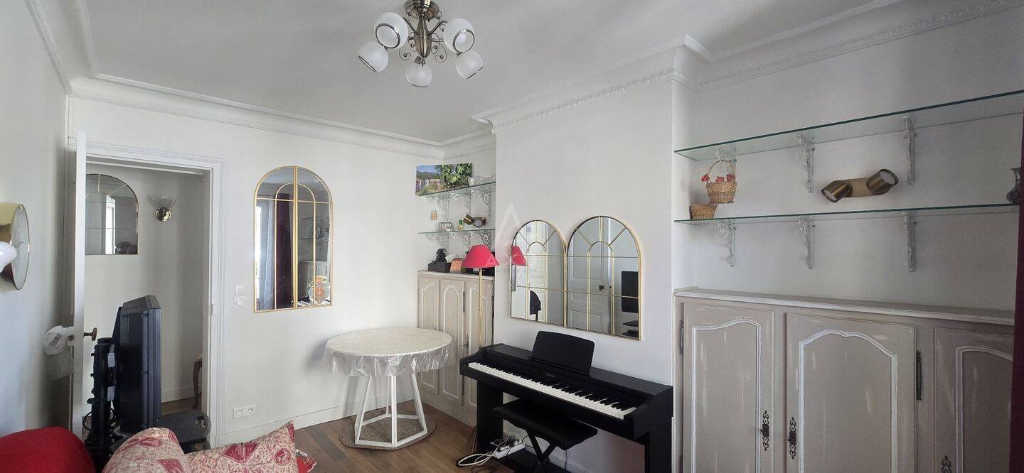 Appartement 2 pièces 38 m² · à Paris 20ème Arrondissement · 38 m² · 349 000 €