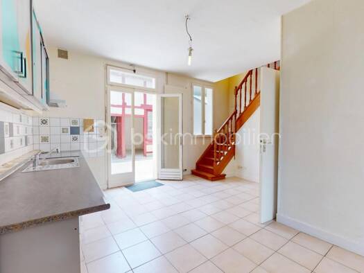 Maison de ville à vendre 142 000 € 4 pièces 3 chambres 84 m² Neuville-aux-Bois 45170