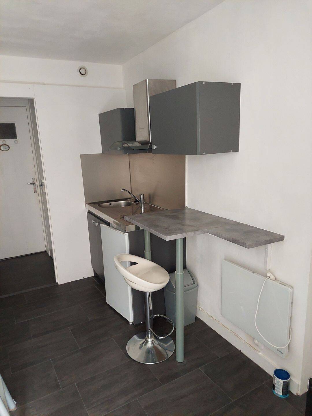 Appartement 1 pièce 17 m² · à Nantes · 17 m² · 450 €