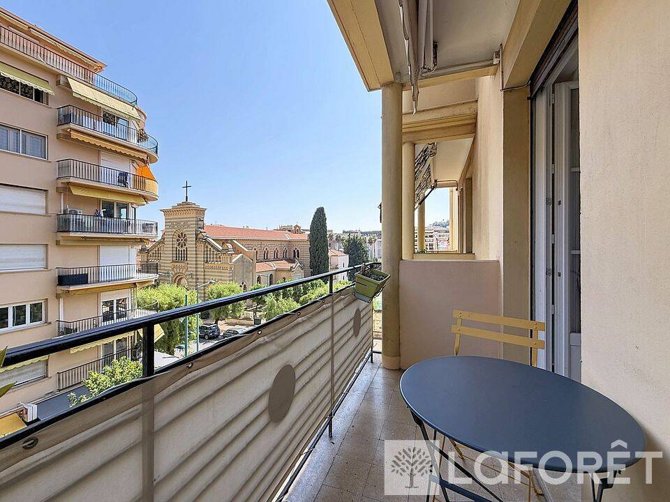 Appartement 2 pièces 42 m² · à Menton · 41,5 m² · 1 150 €