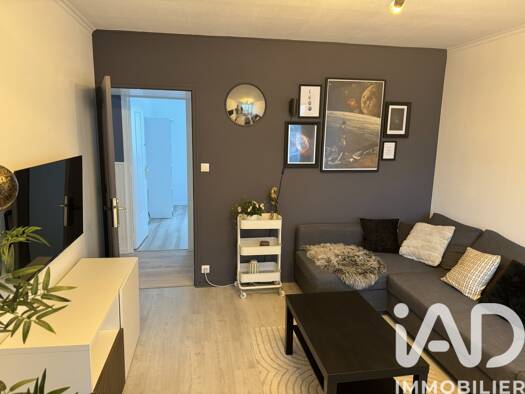 Appartement à vendre 126 000 € 4 pièces 3 chambres 72 m² Étage 1/4 Les Nations Vandœuvre-lès-Nancy 54500