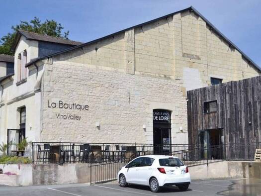 Autres à vendre 886 000 € 858 m² Saumur 49400