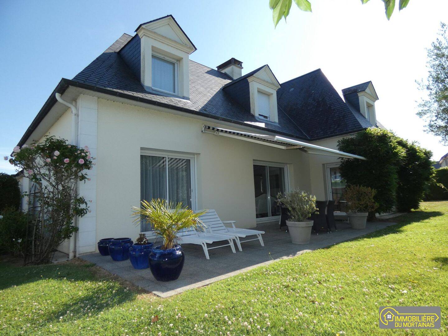 Maison 6 pièces 175 m² · à Saint-Hilaire-du-Harcouët · 175 m² · 374 000 €