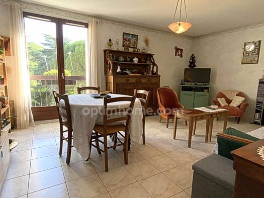Appartement à vendre 139 900 € 4 pièces 3 chambres 83 m² Peripherie Manosque 04100