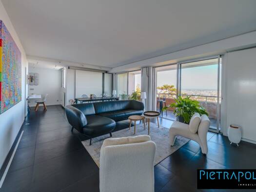 Appartement à vendre 665 000 € 4 pièces 3 chambres 115 m² Étage 5/8 Sainte-Foy-lès-Lyon 69110