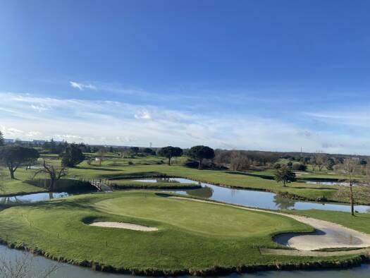 Appartement à vendre 409 500 € 3 pièces 2 chambres 74,9 m² Étage 4/5 Seilh 31840